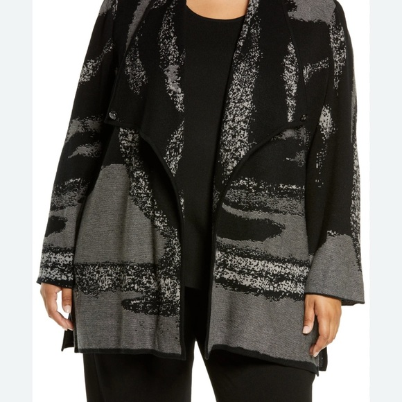Ming Wang Black and Gray Cardigan with Geometric Design - Picture 1 of 7
